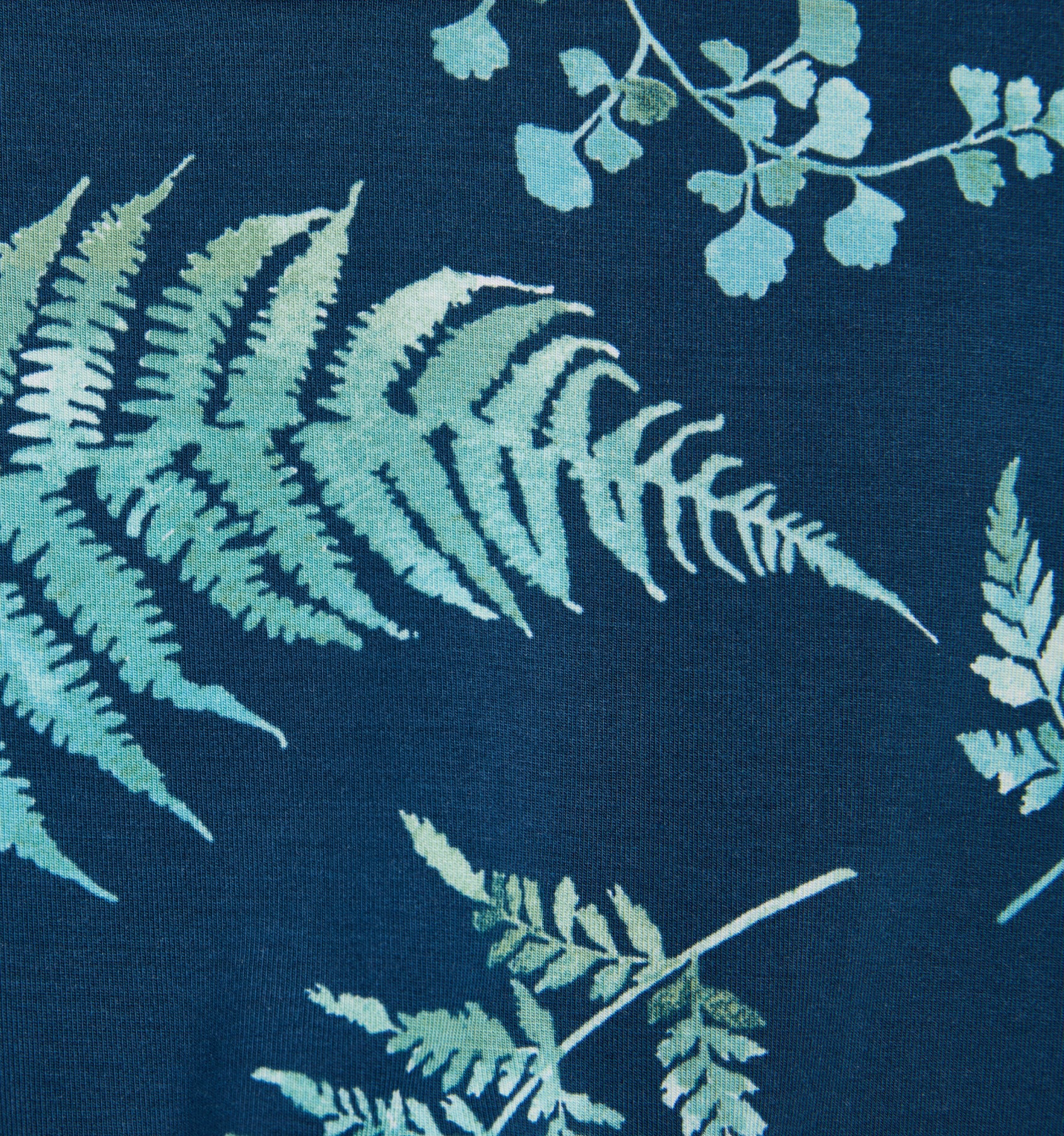 2834-boy-shorts-tencel-modal-botanical-1.webp