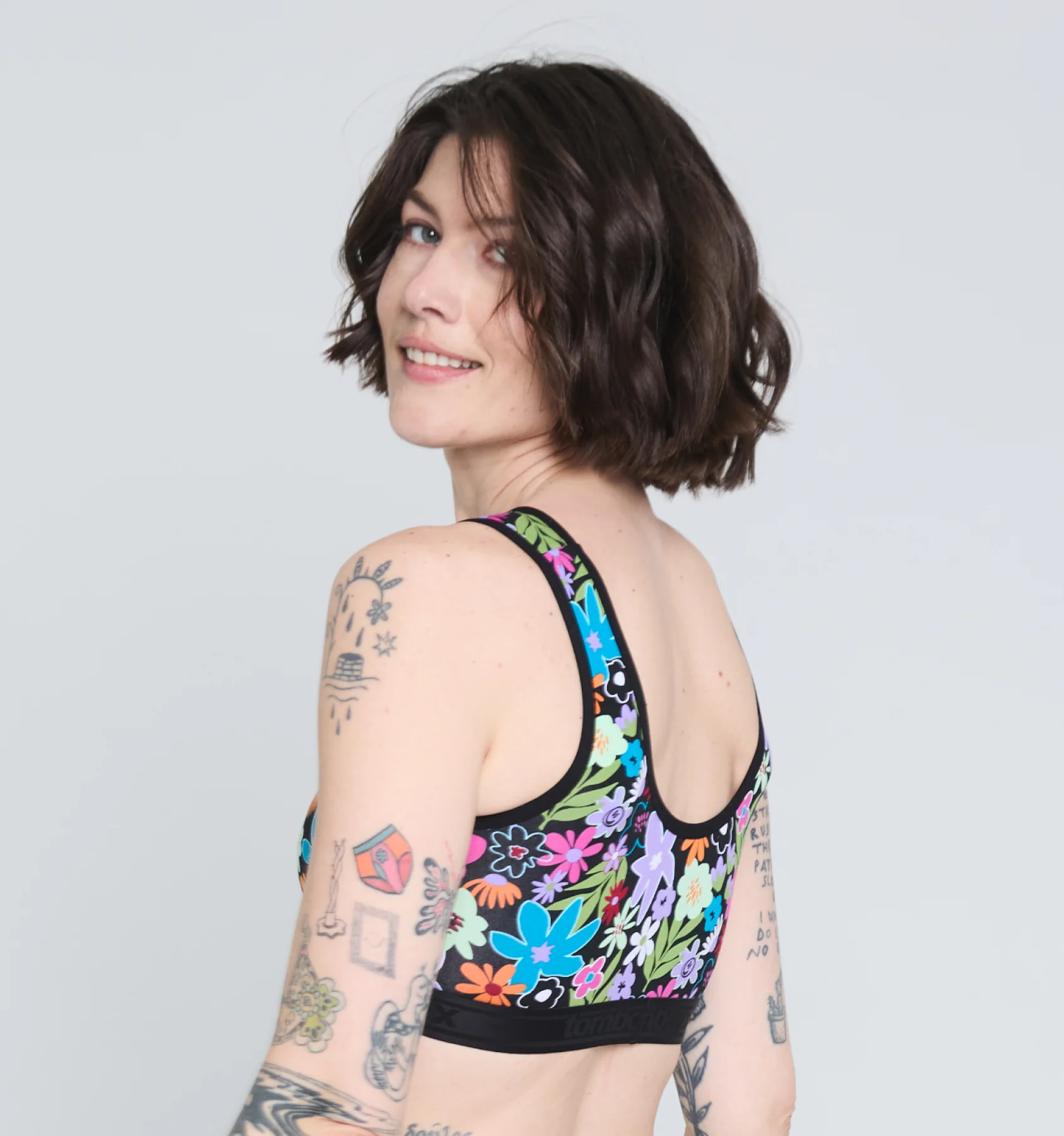 3539-essentials-soft-bra-groovy-garden-1.webp