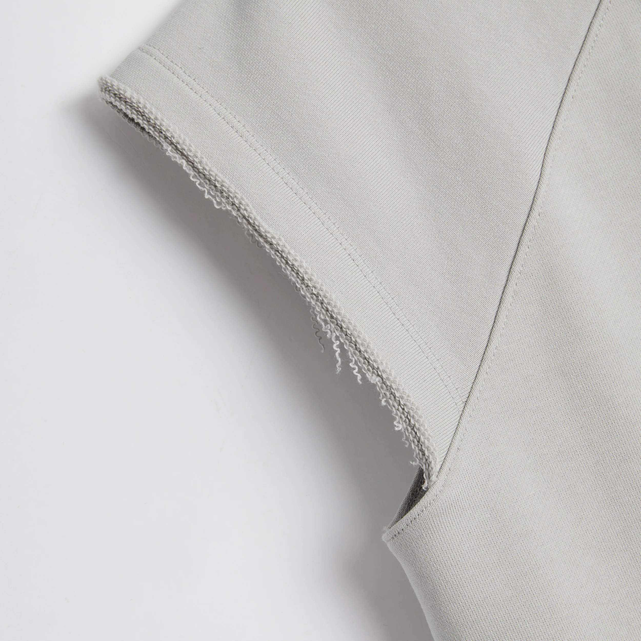 3907-french-terry-cut-off-crew-concrete-gray-1.webp