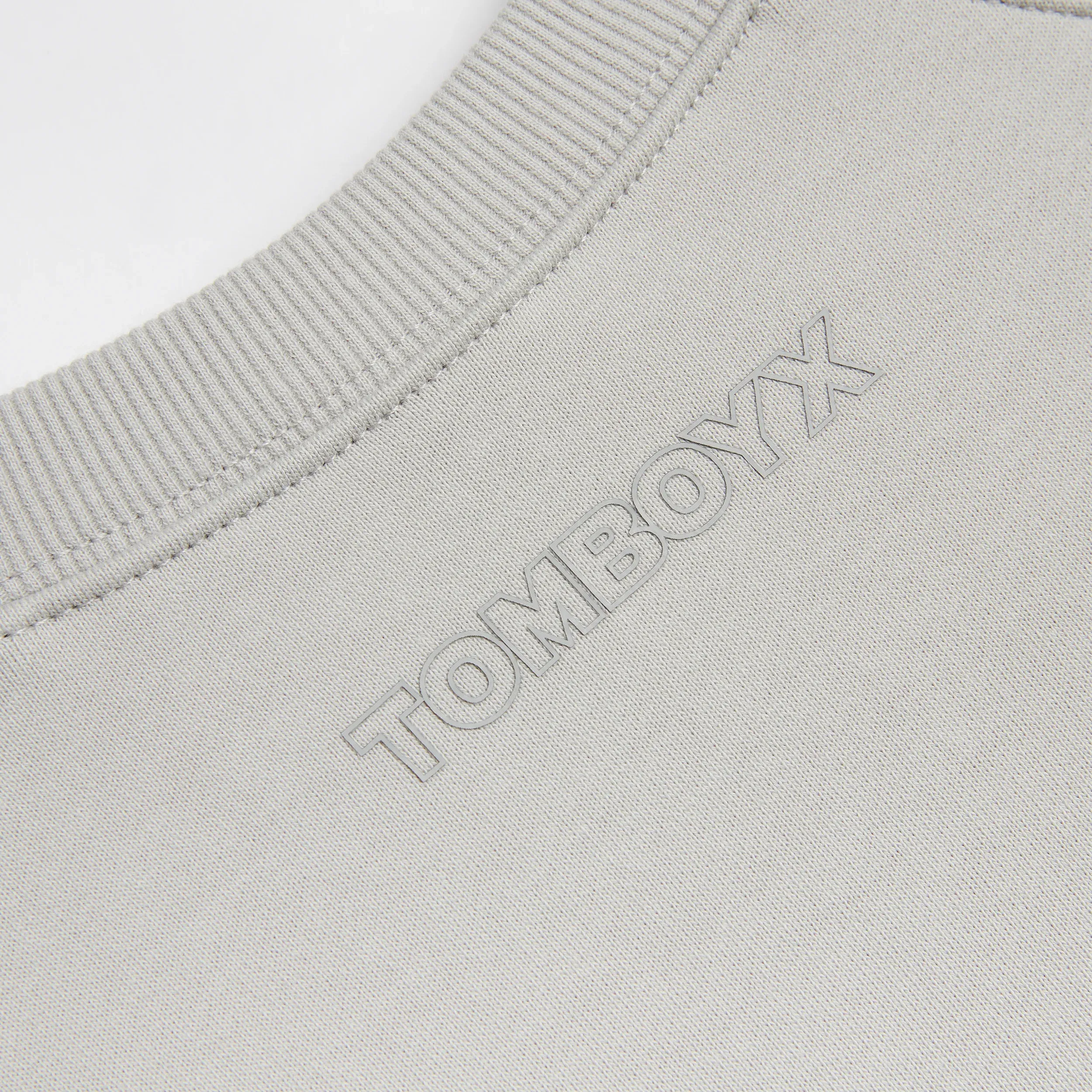 3907-french-terry-cut-off-crew-concrete-gray-1.webp