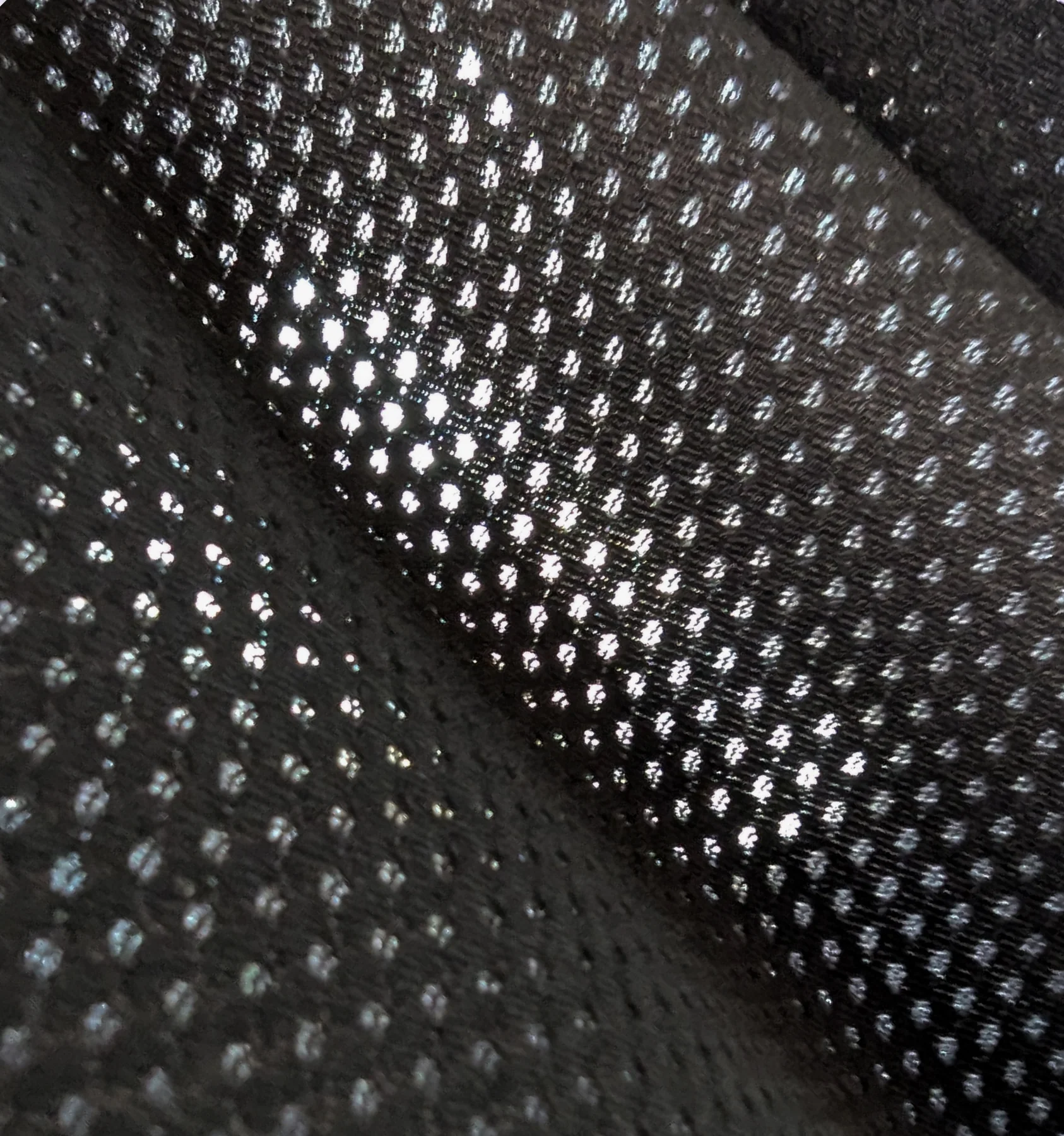 5142-solarmesh-7-short-black-1.webp