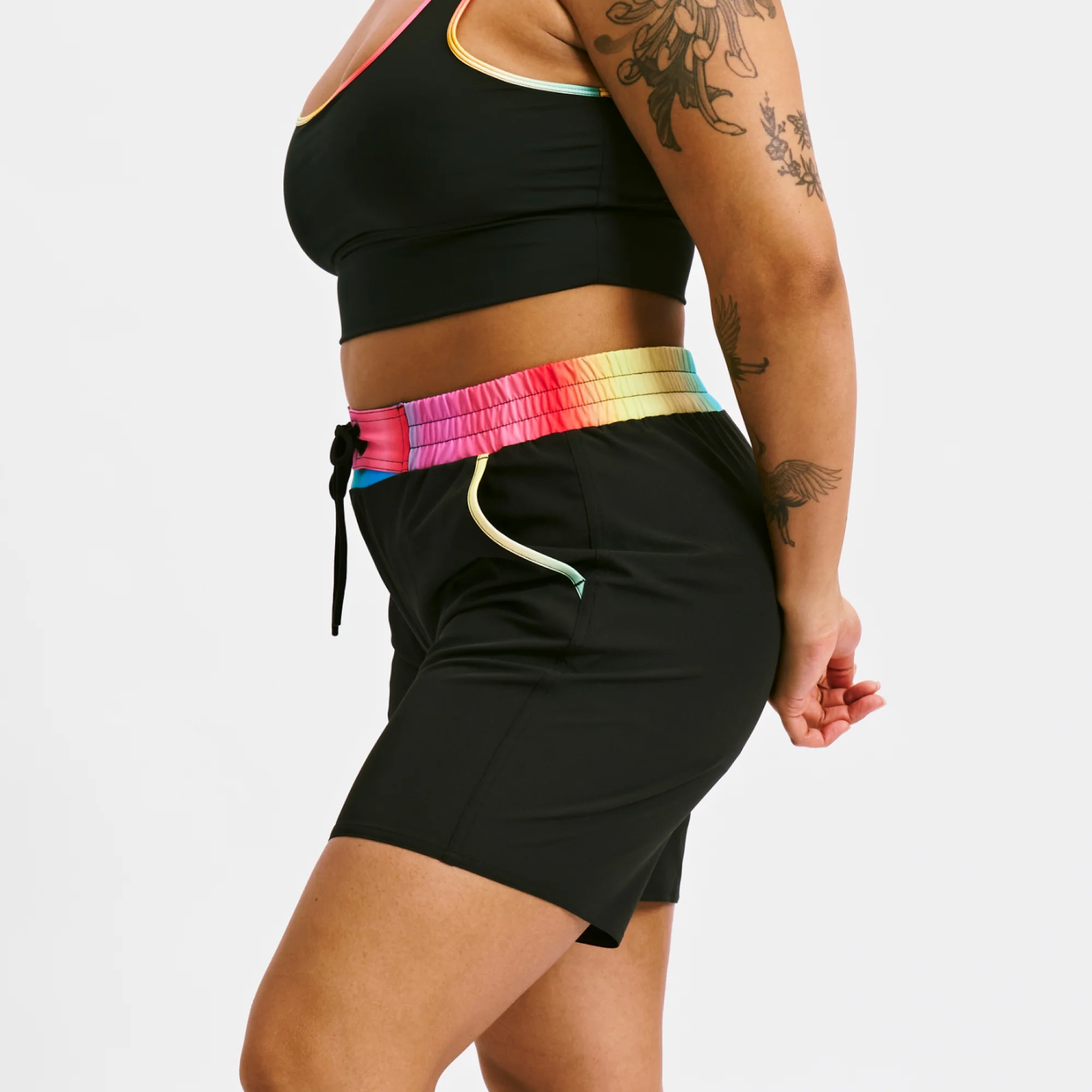 5539-swim-7-heritage-board-shorts-black-rainbow-ombre-1.webp