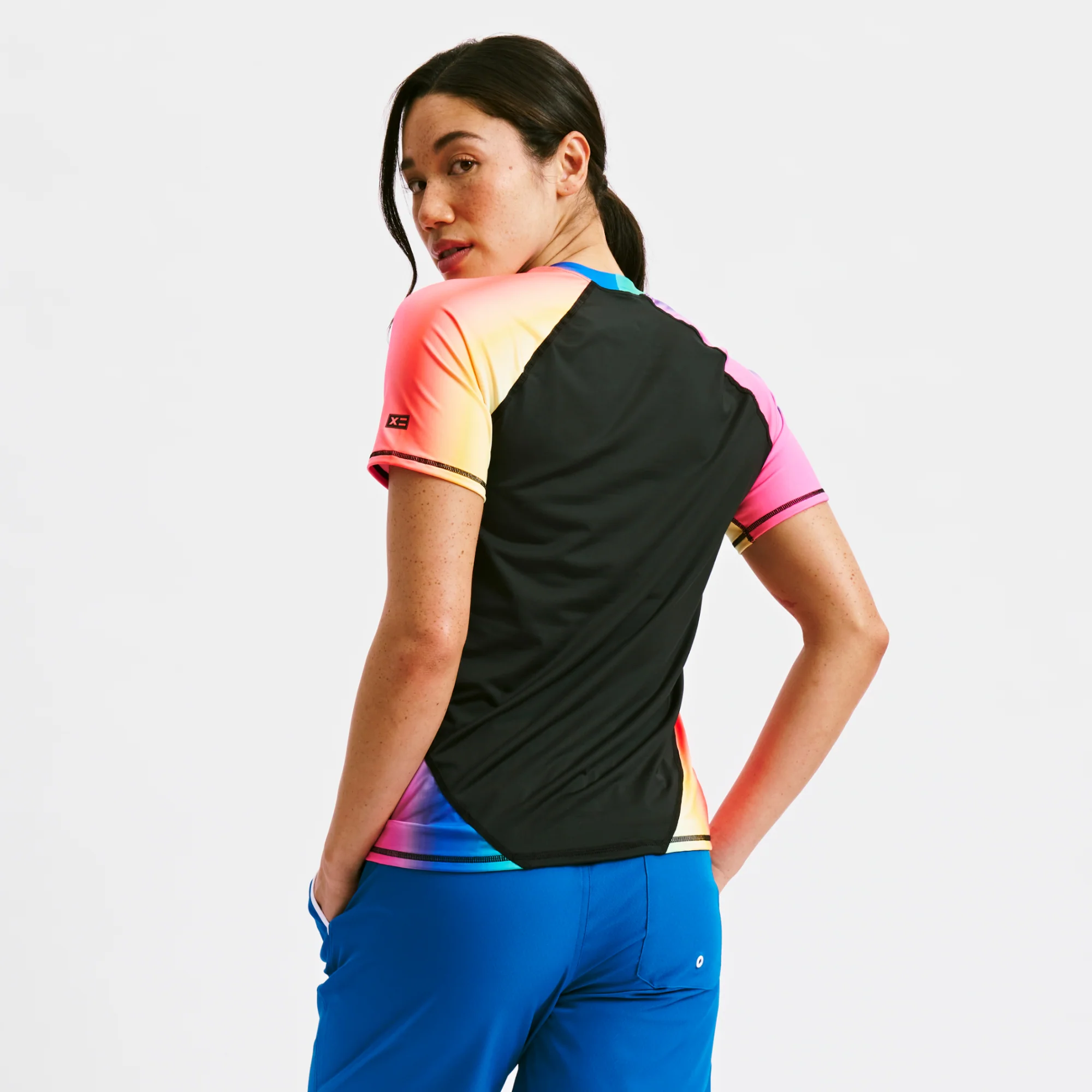 5878-swim-rashguard-tee-melting-rainbow-1.webp